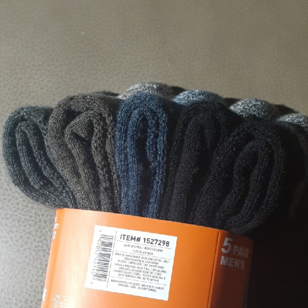 Weatherproof Men's Black and Gray Crew Socks - 5 Pair - Size: 6-12 - Picture 5 of 5